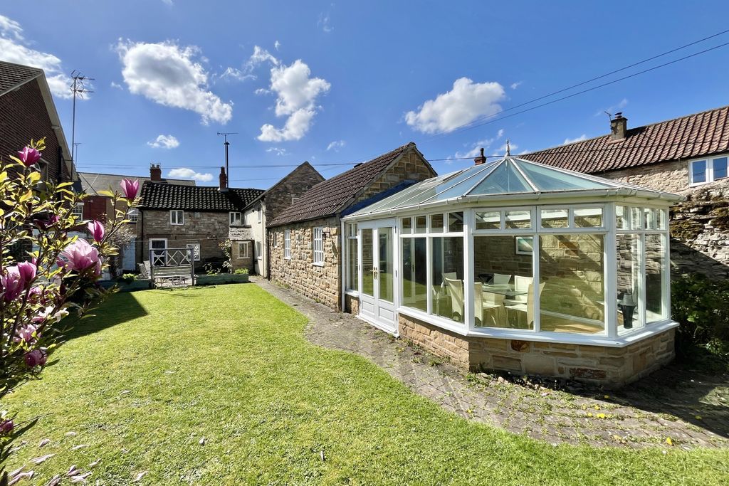 Property photo 1 of 34 30