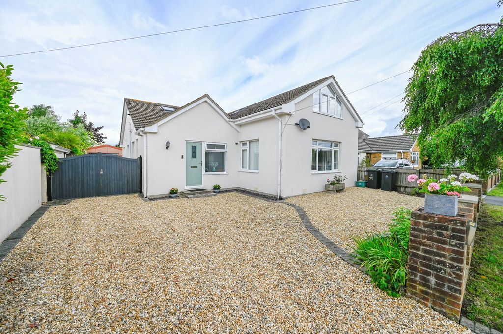 Property photo 1 of 25