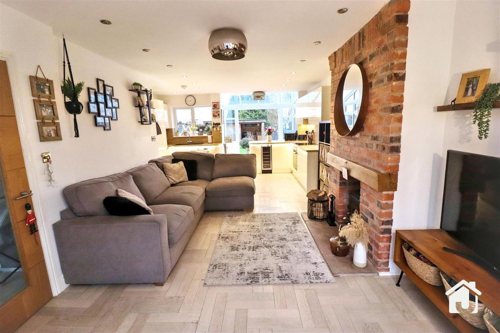 Property photo 3 of 35 Img_8793.Jpg