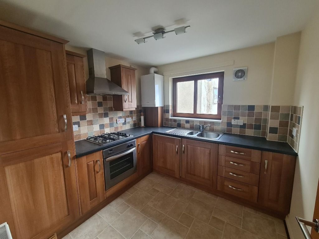 Property photo 3 of 8 Photo 3