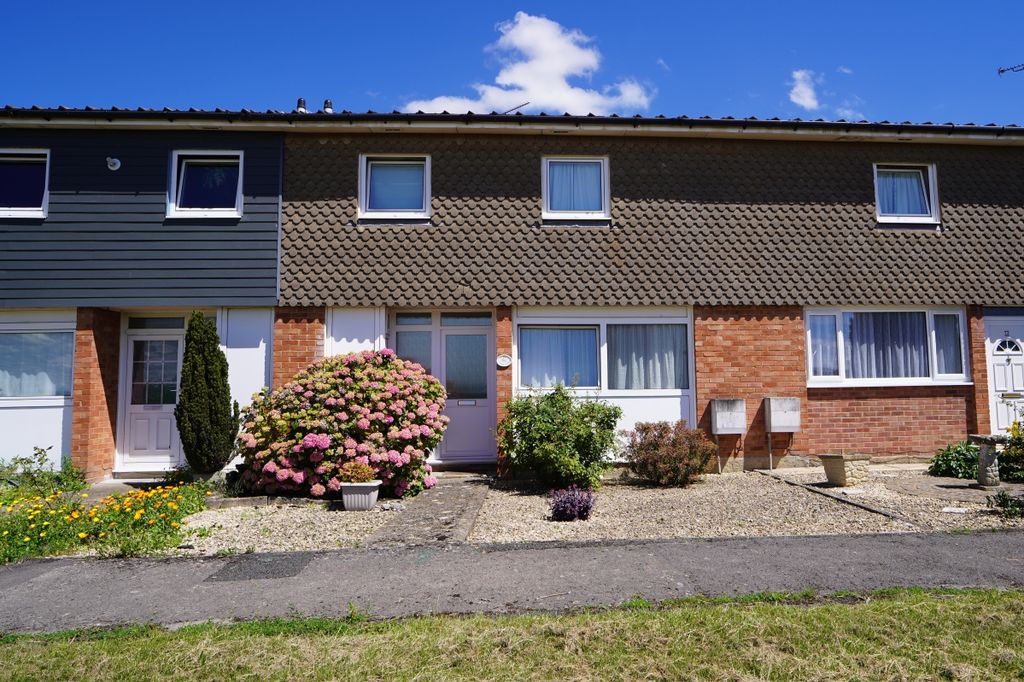 Property photo 1 of 12