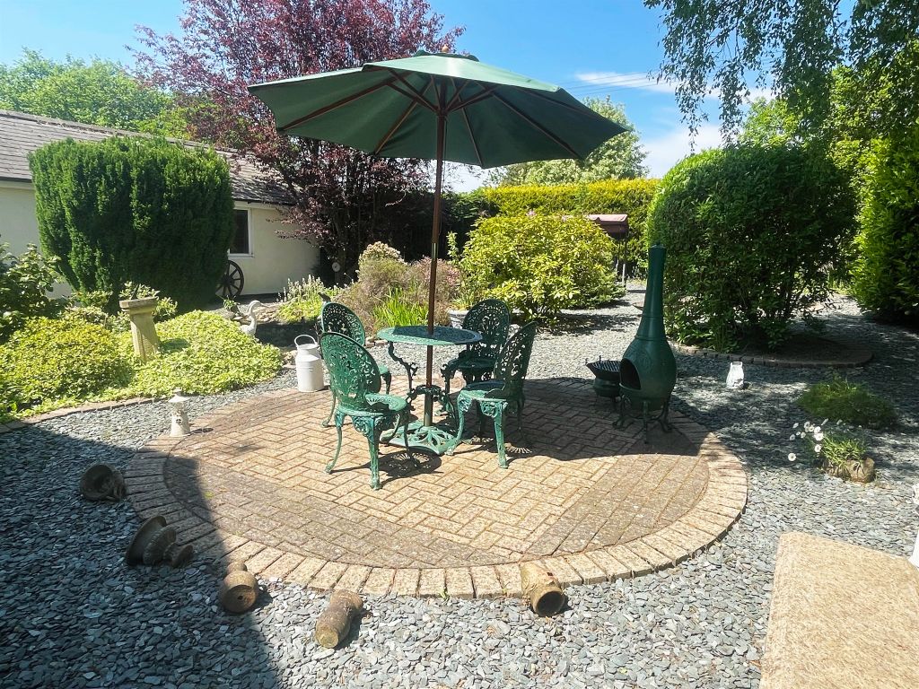 Property photo 3 of 19