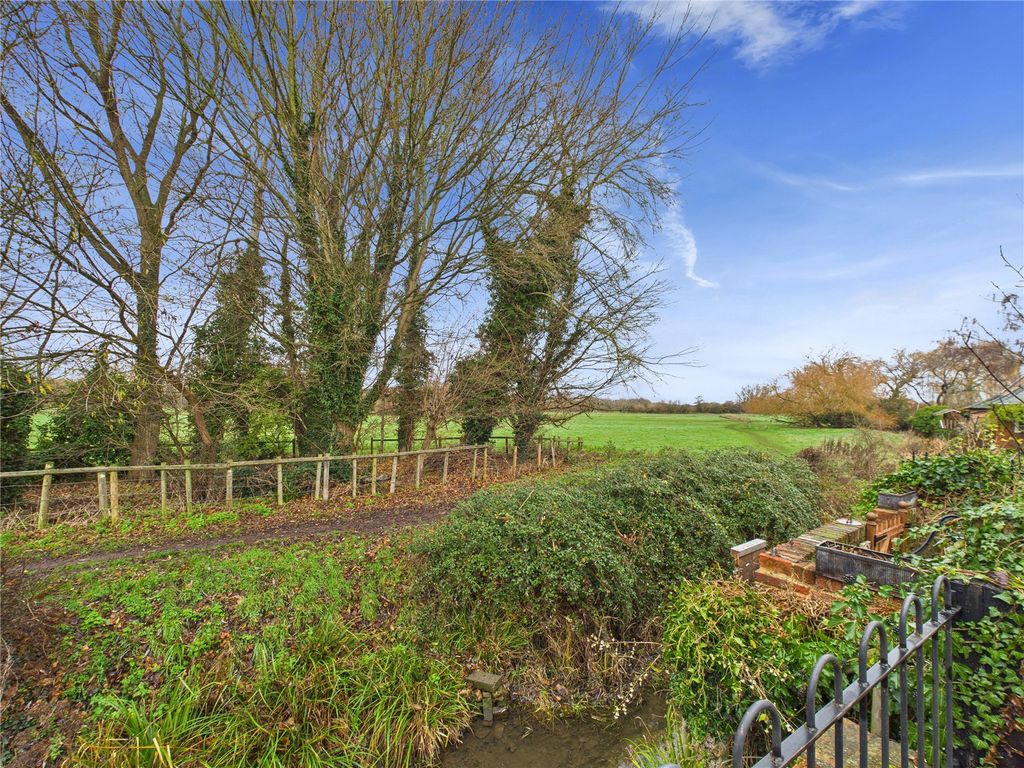 Property photo 2 of 14 Picture No. 03