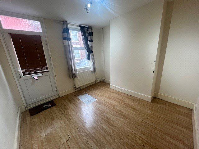 Property photo 2 of 9 Picture No. 02