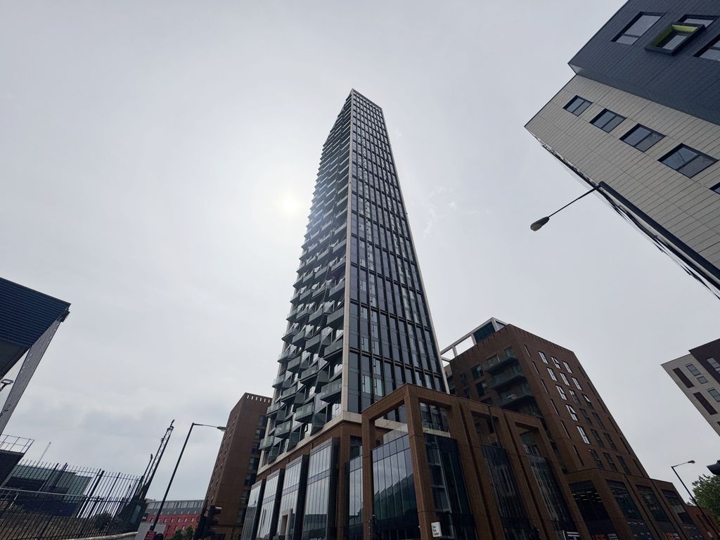 Property photo 3 of 14