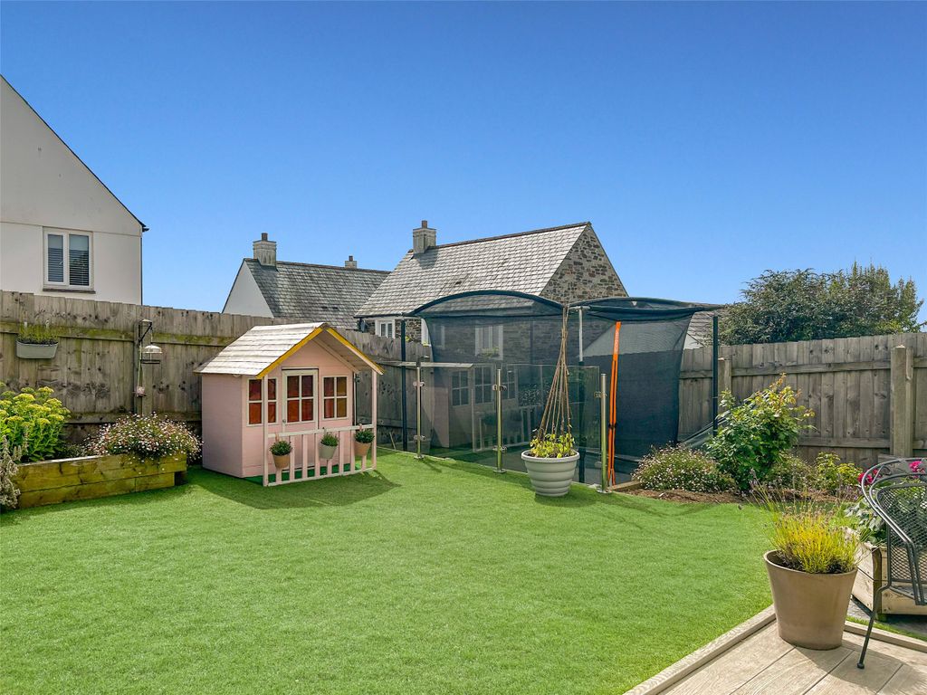 Property photo 3 of 15 Picture No. 13