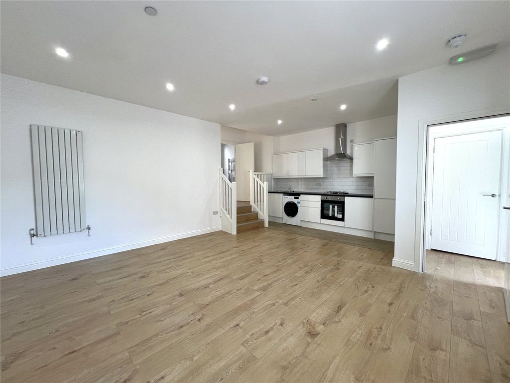 Property photo 1 of 9 Reception Room
