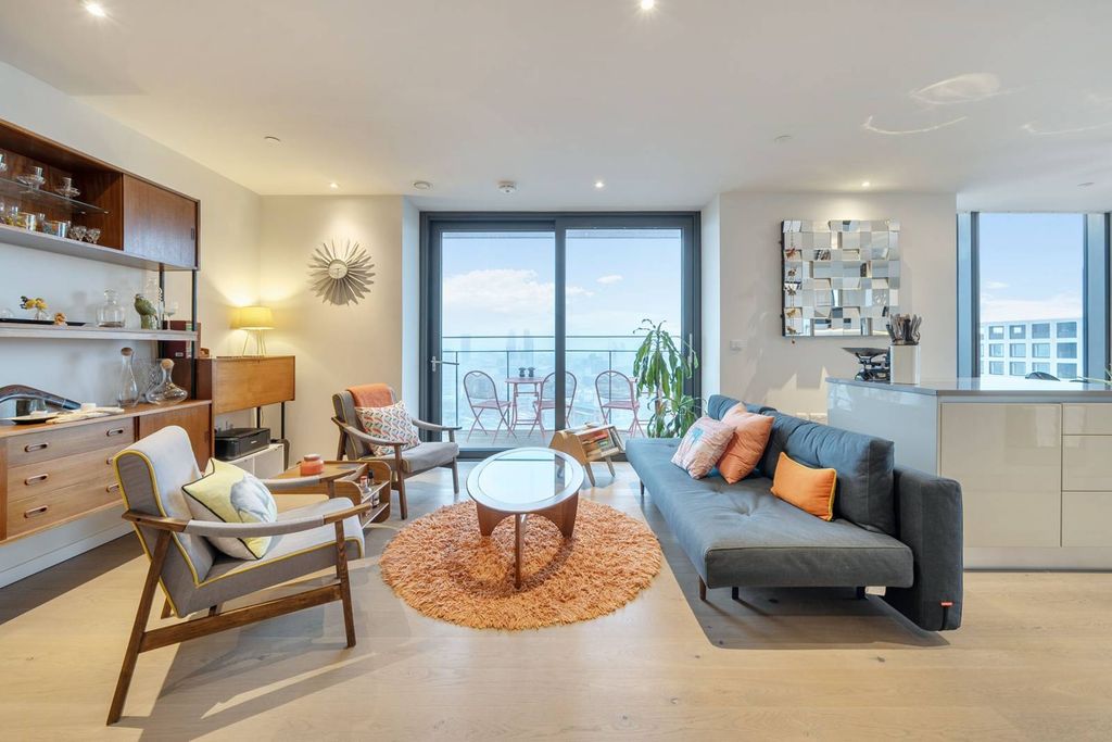 Property photo 1 of 22