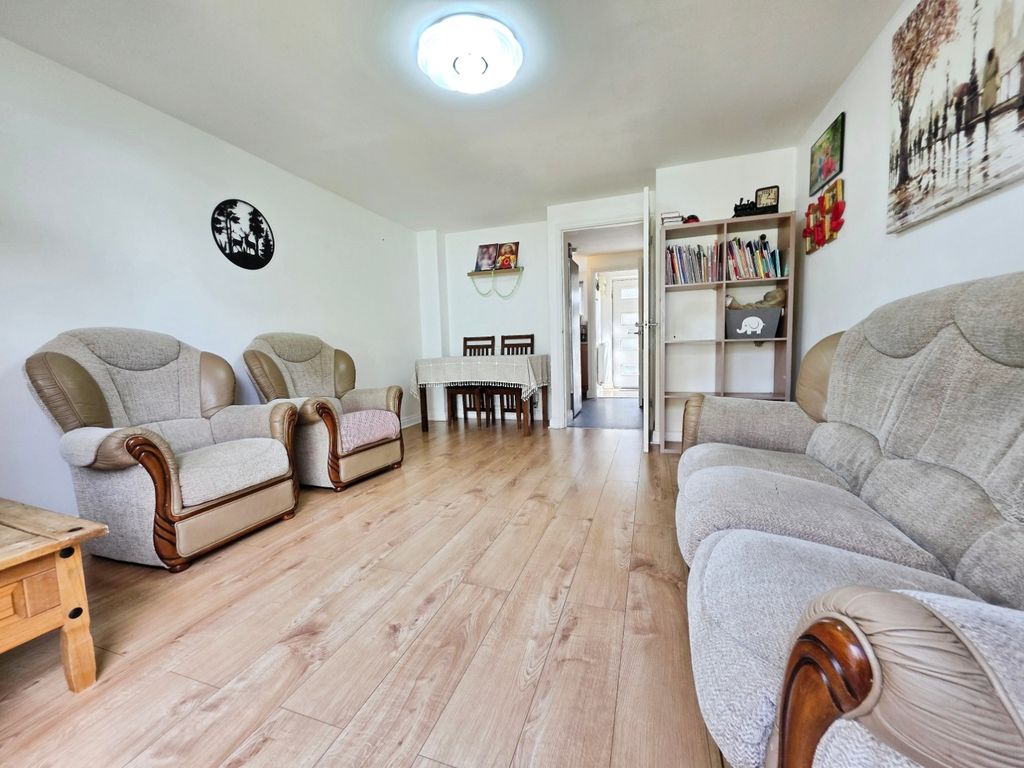 Property photo 3 of 12 Living/Dining Room