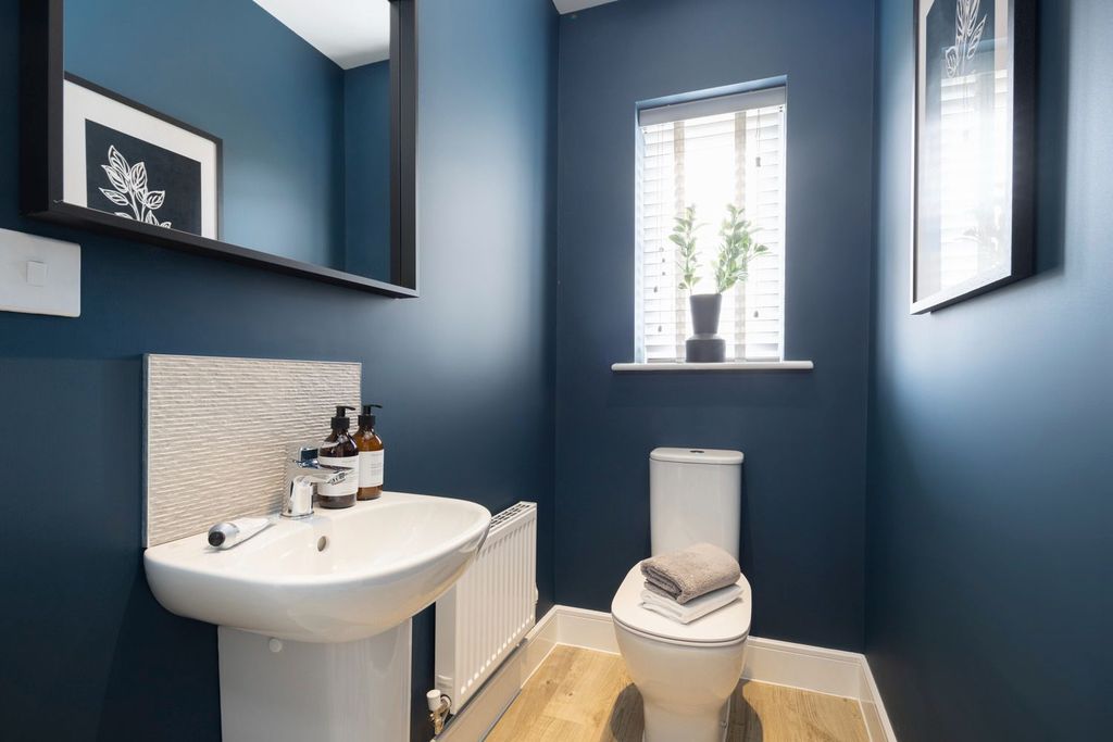 Property photo 3 of 11