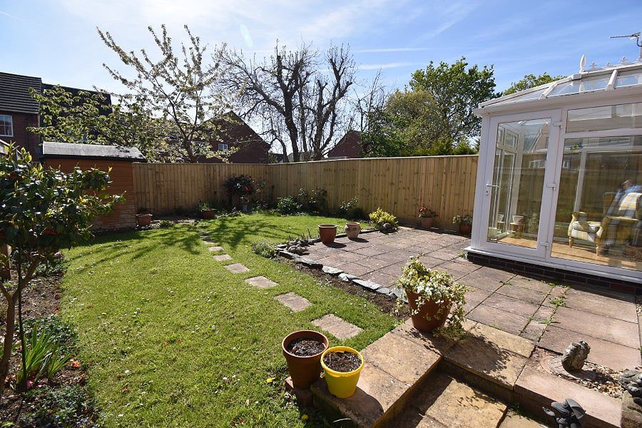 Property photo 2 of 11