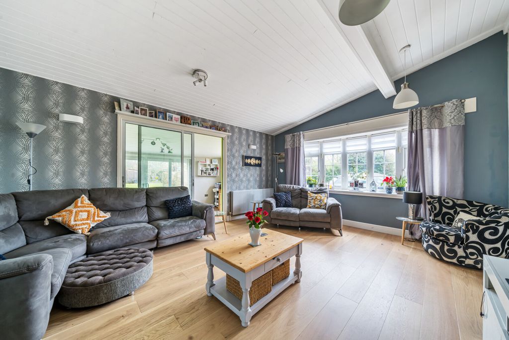 Property photo 2 of 21 1237872 (14).Jpg