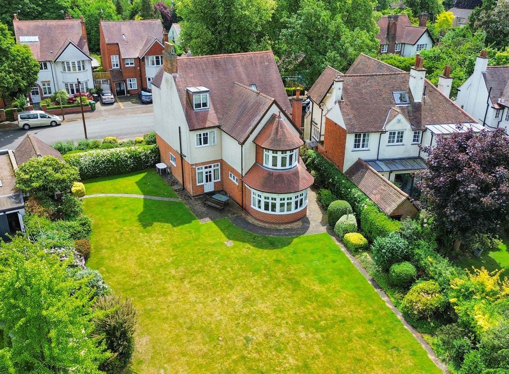 Property photo 1 of 35