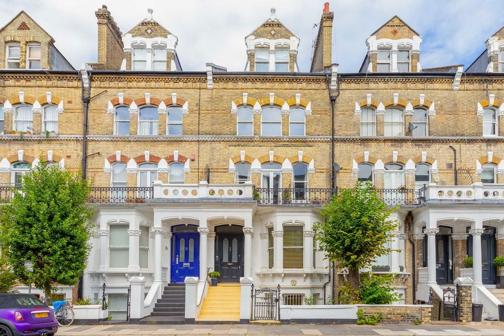 Property photo 1 of 16