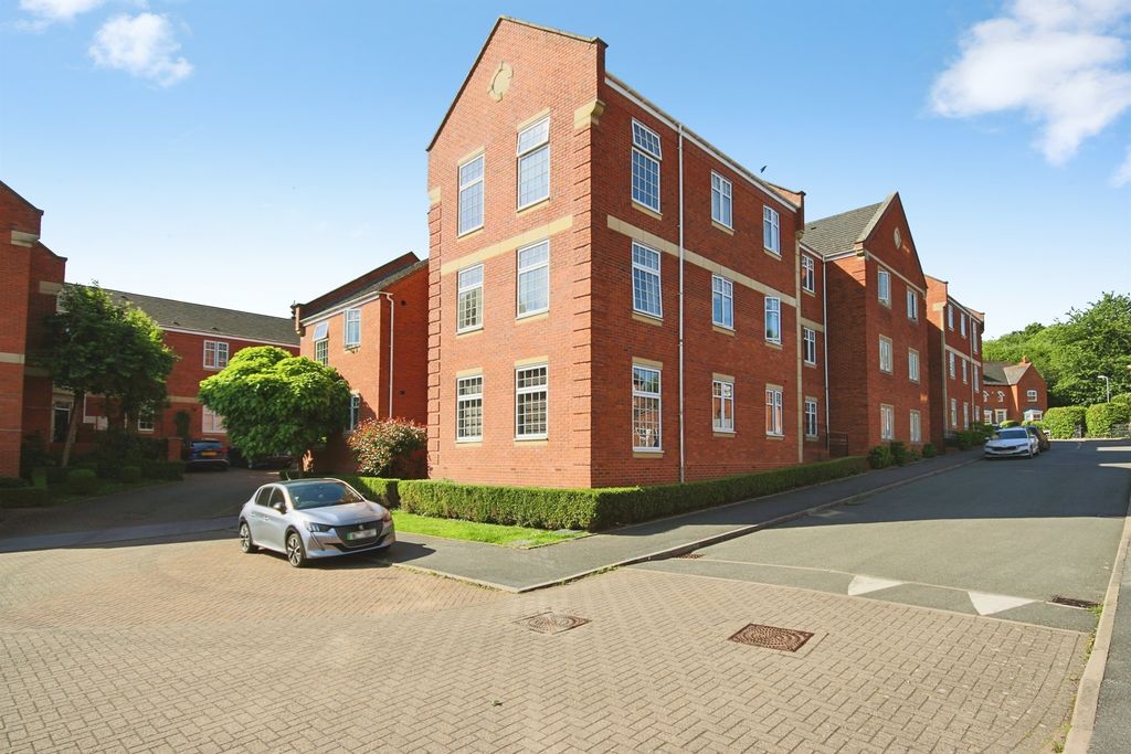 Property photo 1 of 24