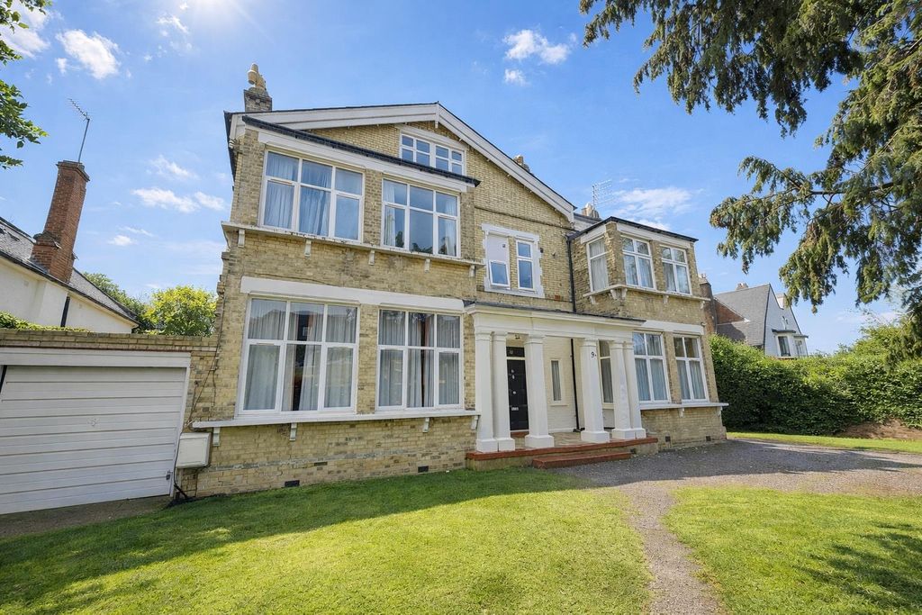 Property photo 1 of 5 Outsideview.Jpg