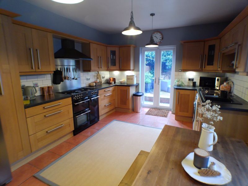 Property photo 2 of 18 Photo 9