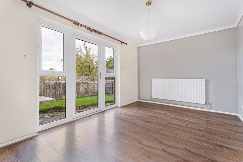 Property photo 3 of 11 Photo 11