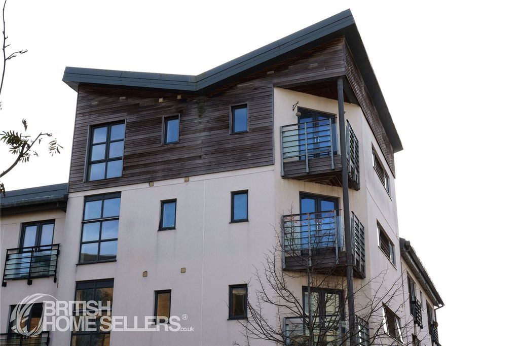 Property photo 1 of 14 Picture No. 25