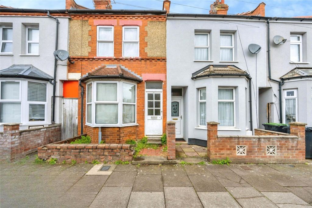Property photo 1 of 3 Picture No. 43