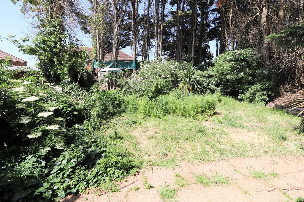 Property photo 2 of 18 Photo 1