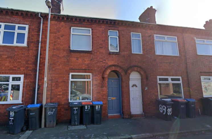Property photo 1 of 8