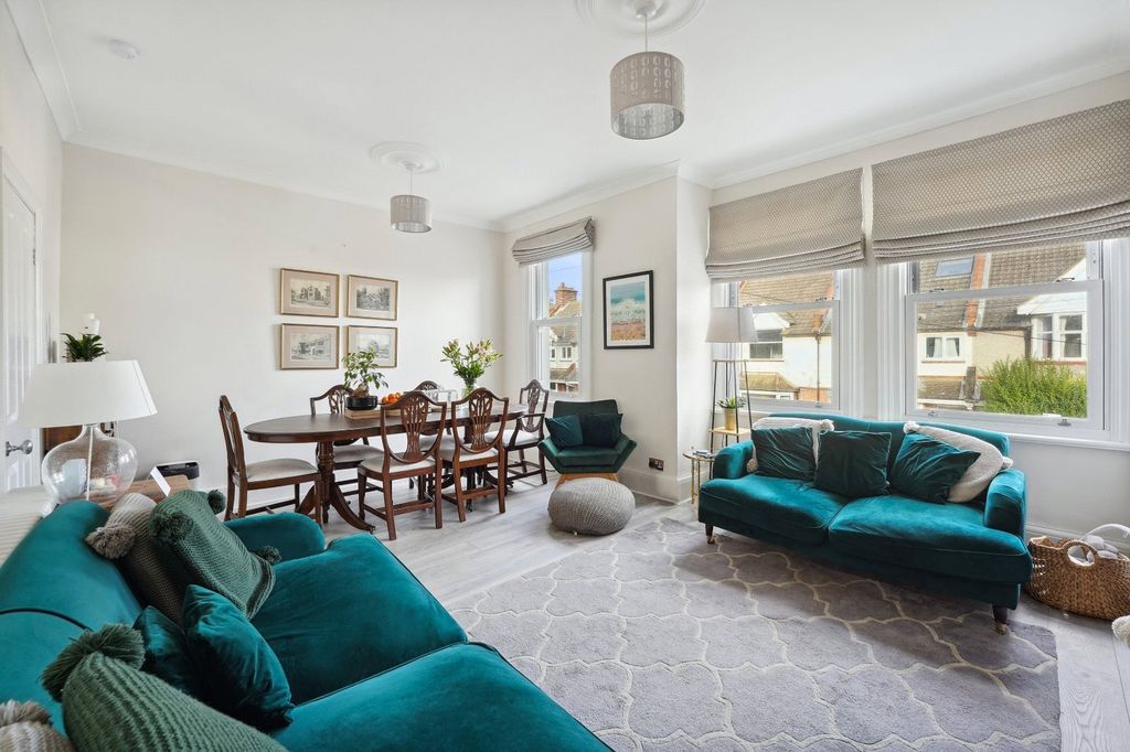 Property photo 2 of 14 Reception/Dining Are