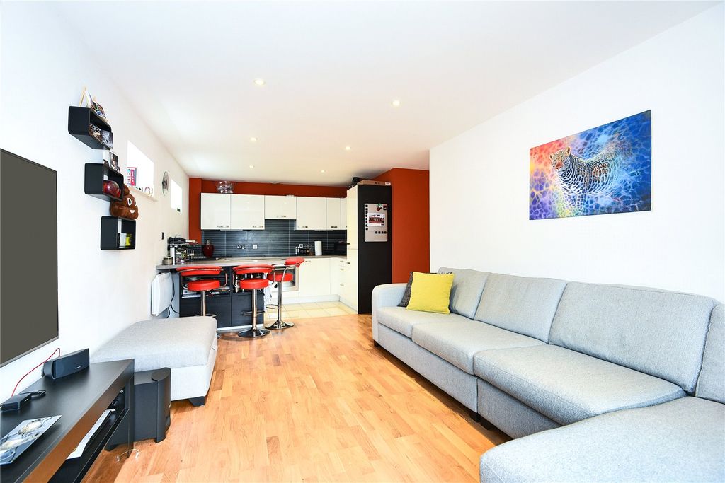 Property photo 2 of 9 Picture No. 08