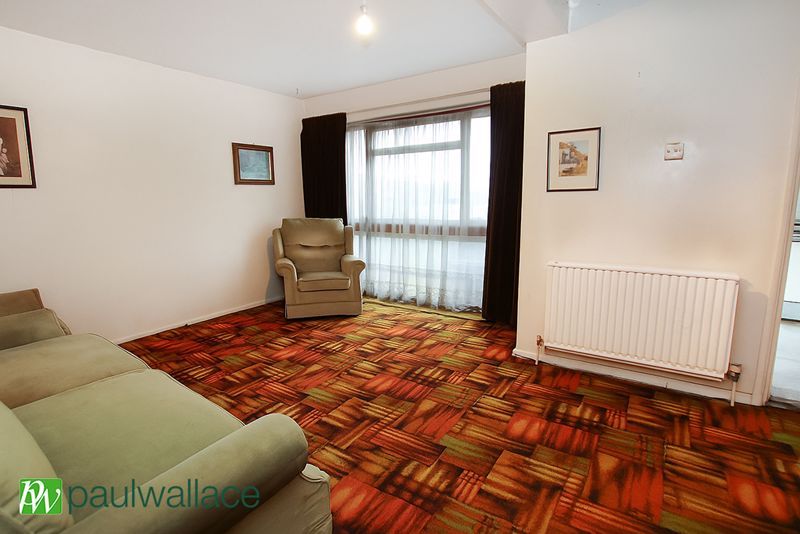 Property photo 2 of 10 Lounge