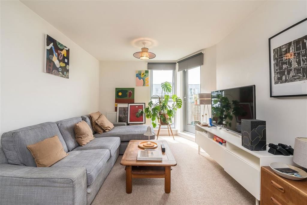 Property photo 2 of 7