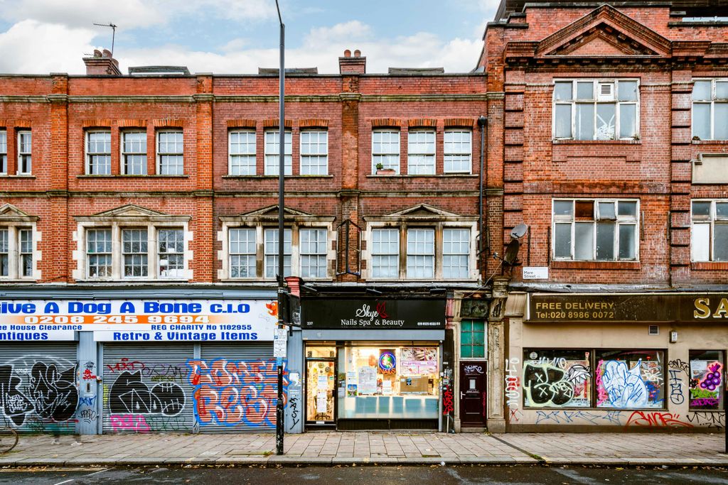 Property photo 2 of 3 Mare St 237  Low Res 6.Jpg