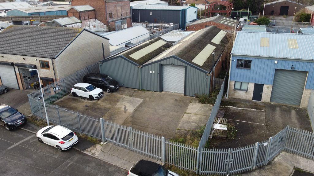 Property photo 2 of 4