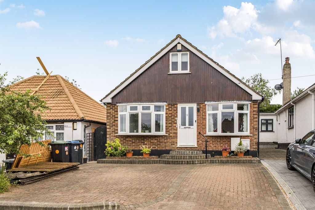 Property photo 1 of 12