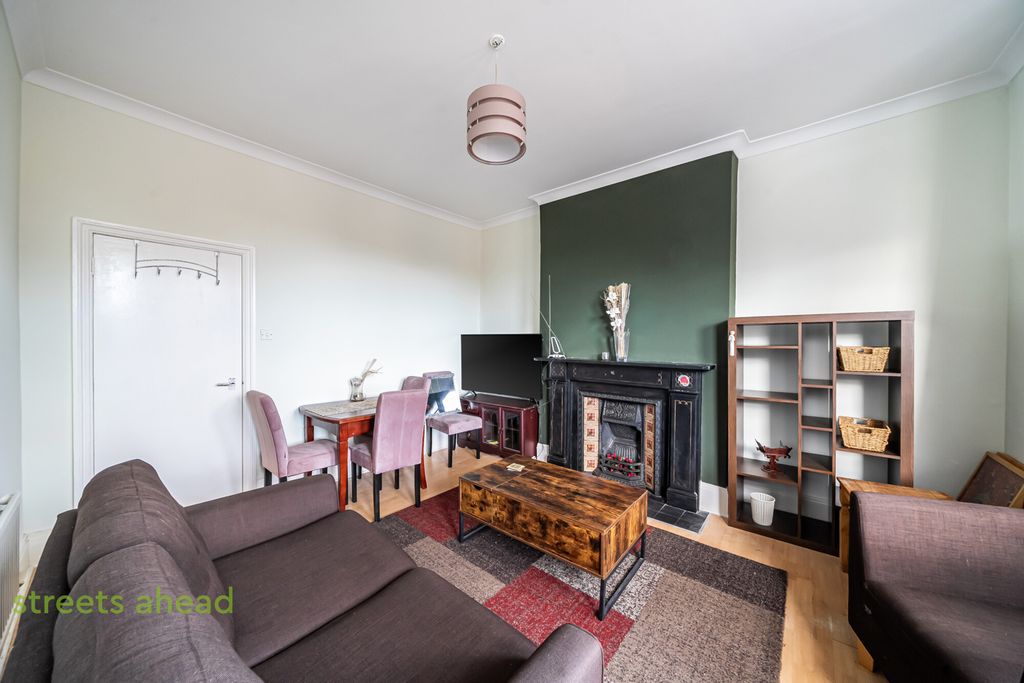 Property photo 1 of 11 1475Dad2-Bbcd-41B...