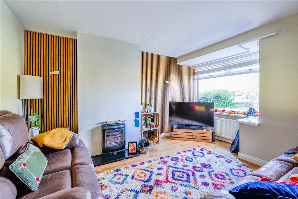 Property photo 2 of 23 Lounge