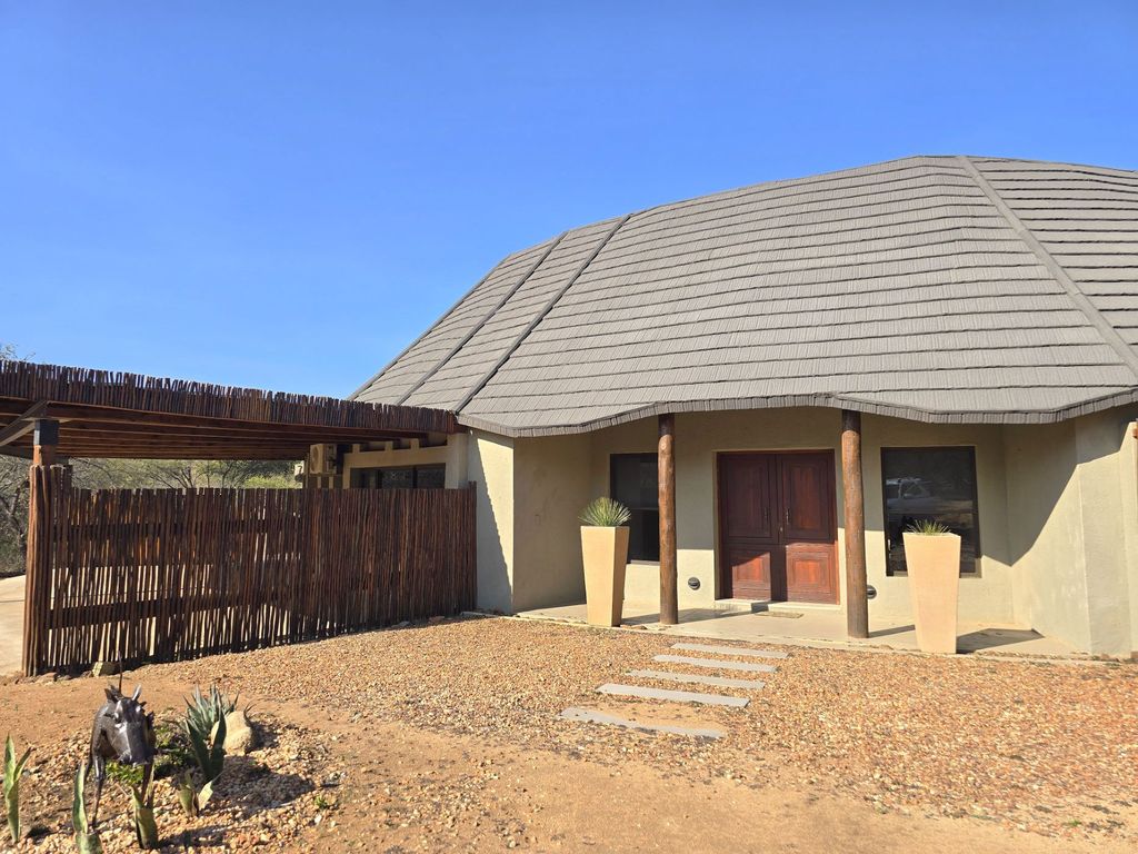 Property photo 3 of 45