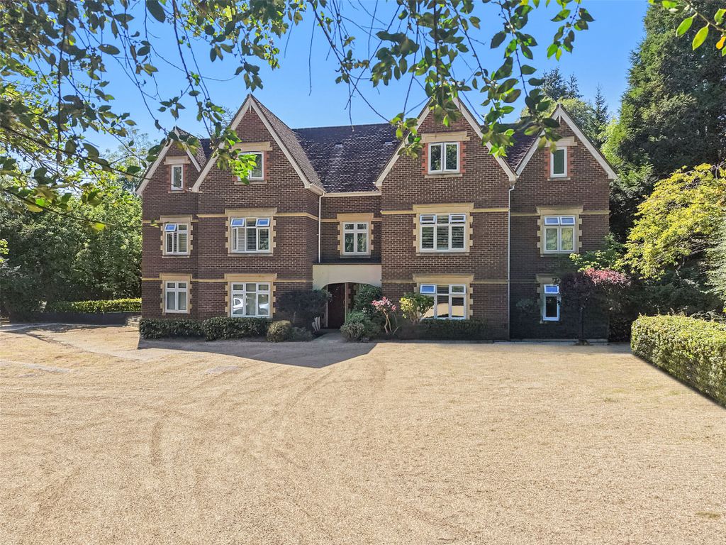 Property photo 1 of 18 Picture No. 28