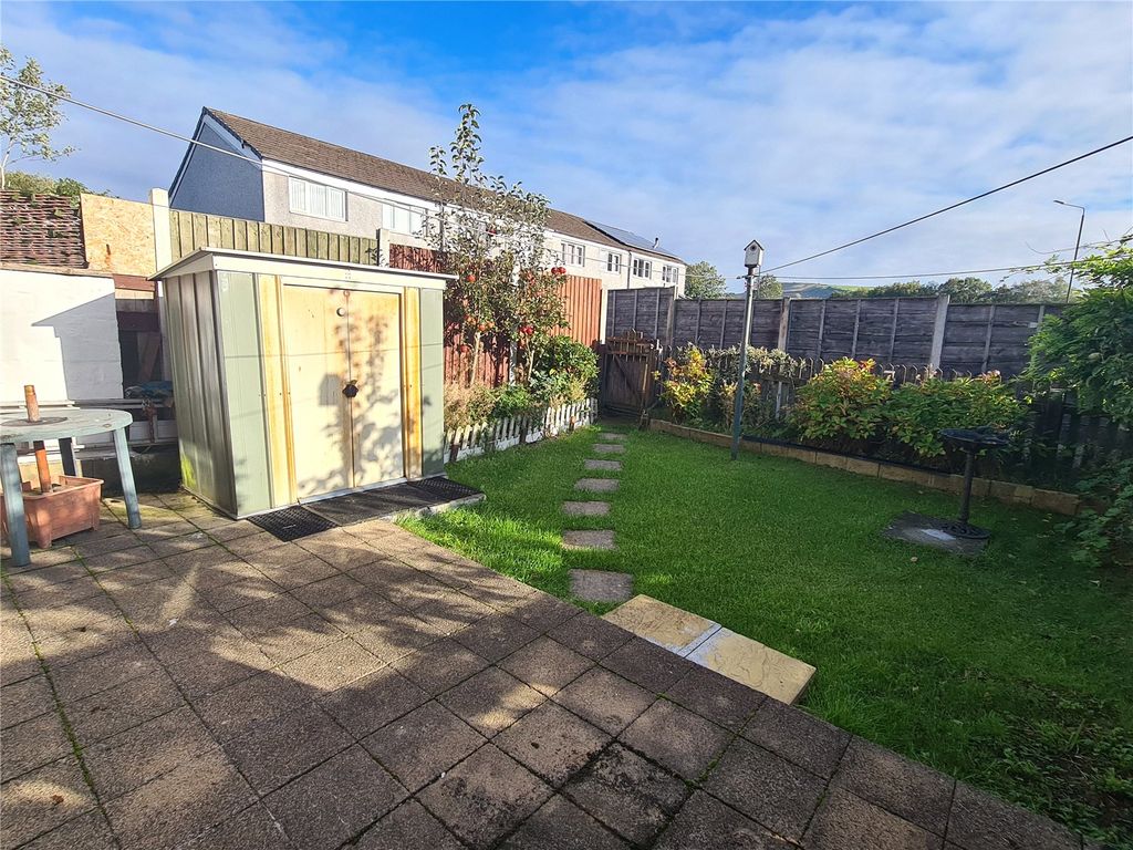 Property photo 2 of 16 Garden