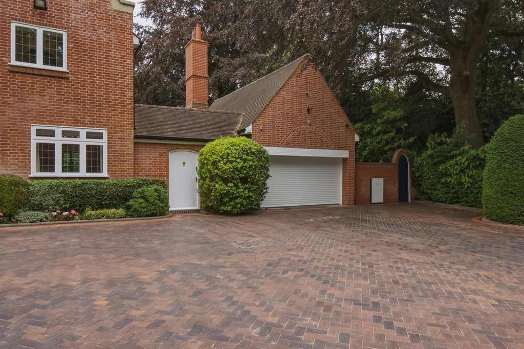Additional image 5 of 5 bed detached house for saleLuttrell Road Four Oaks Sutton Coldfield, Birmingham B74