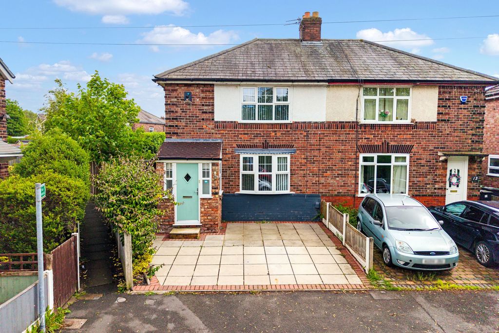 Property photo 1 of 21