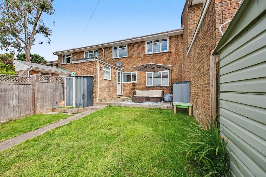 Property photo 3 of 13