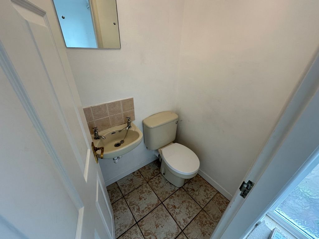 Property photo 3 of 14 Downstairs W/C