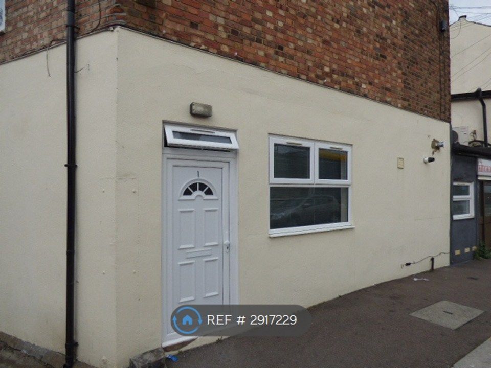 Property photo 2 of 7