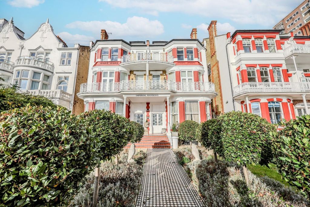 Property photo 1 of 19