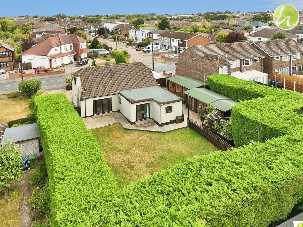 Property photo 2 of 46