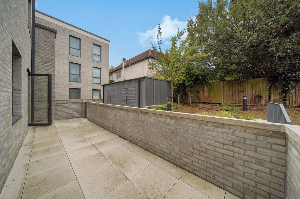 Property photo 3 of 21 Picture No. 21