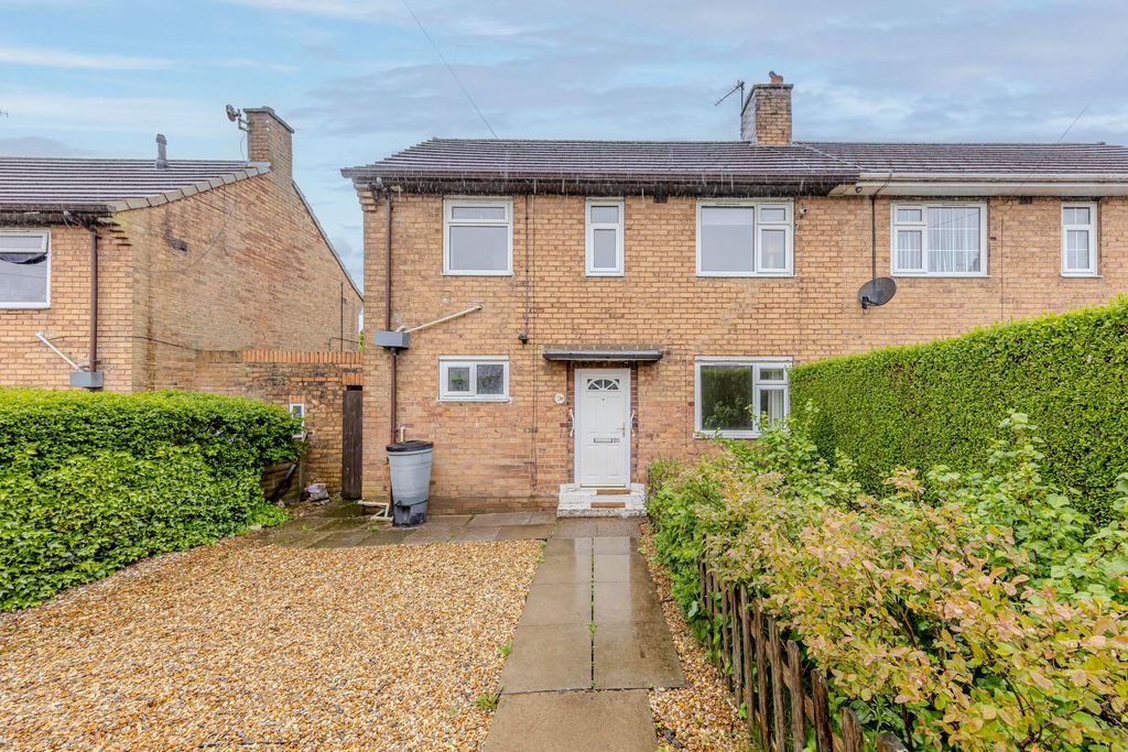 Property photo 1 of 26