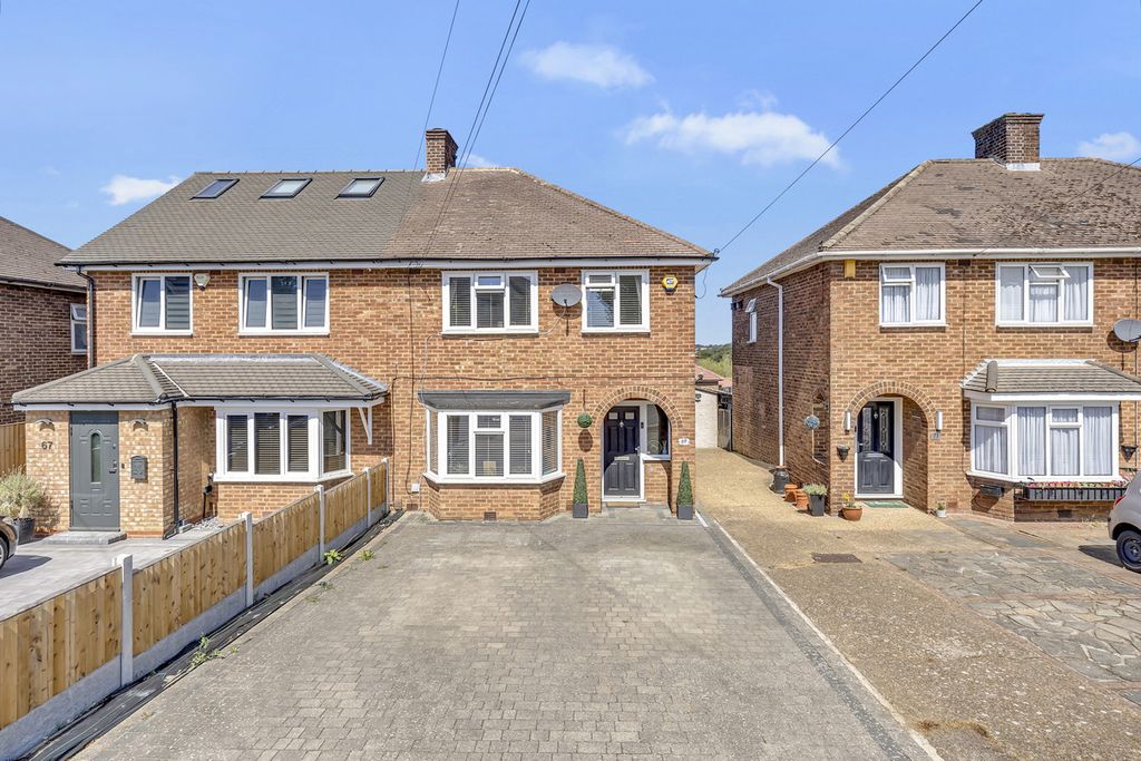 Property photo 1 of 22