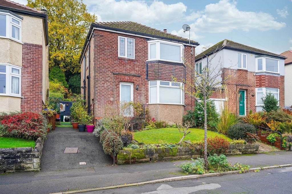 Property photo 1 of 23