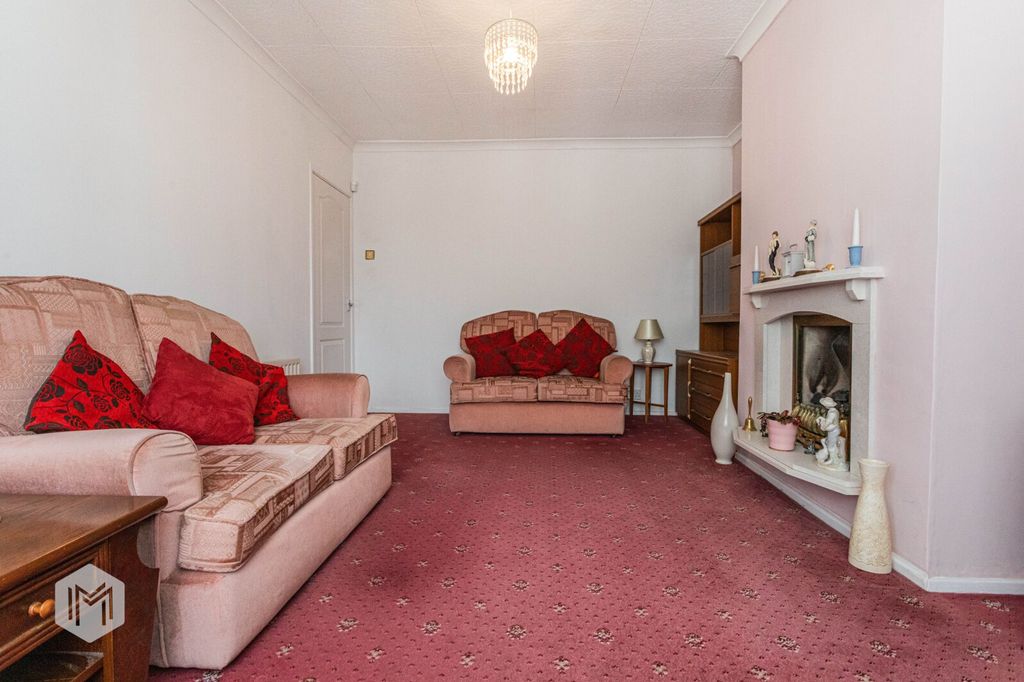 Property photo 3 of 18 Picture No. 19